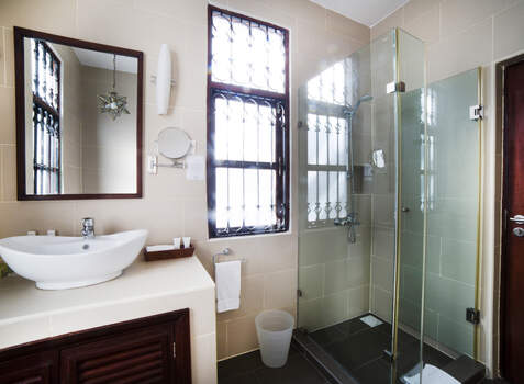 https://img.hotelissima.com/medias/45490-x1920/_.jpg
