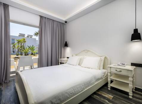 https://img.hotelissima.com/medias/45585-x1920/_.jpg
