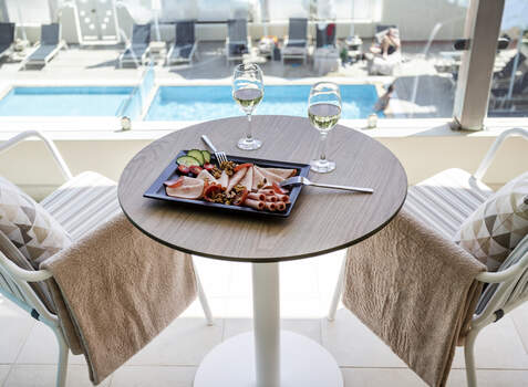 https://img.hotelissima.com/medias/45615-x1920/_.jpg