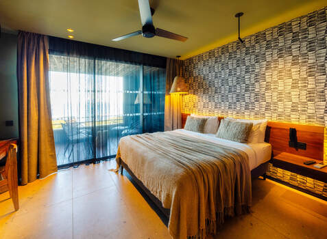 https://img.hotelissima.com/medias/46230-x1920/_.jpg