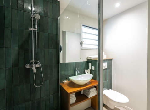 https://img.hotelissima.com/medias/46335-x1920/_.jpg