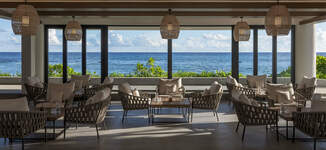 Avani_Plus_Barbarons_Seychelles_Bar_Barons_Oceanview-Grande%20vignette.jpg