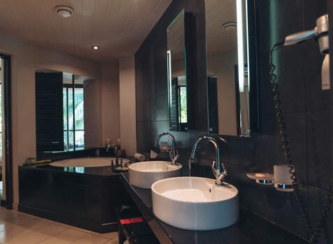 https://img.hotelissima.com/medias/46701-x1920/_.jpg