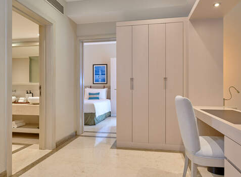 https://img.hotelissima.com/medias/46794-x1920/_.jpg
