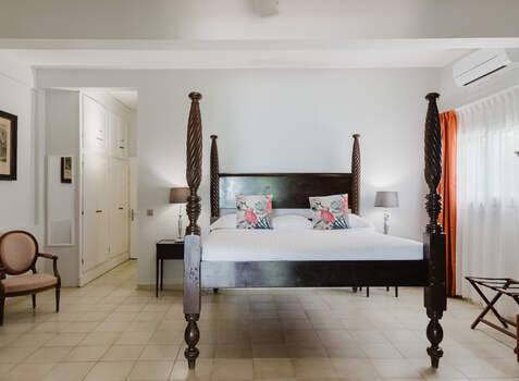 https://img.hotelissima.com/medias/46822-x1920/_.jpg