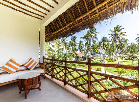 https://img.hotelissima.com/medias/46848-x1920/_.jpg