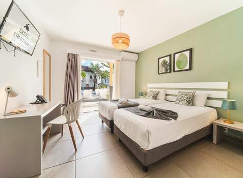 https://img.hotelissima.com/medias/47155-x1920/_.jpg