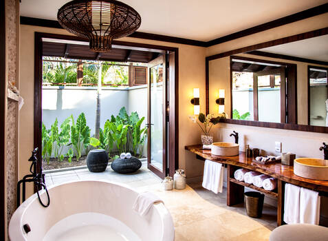 https://img.hotelissima.com/medias/47223-x1920/_.jpg
