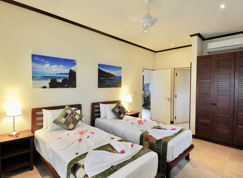 https://img.hotelissima.com/medias/47281-x1920/_.jpg