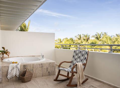 https://img.hotelissima.com/medias/47375-x1920/_.jpg