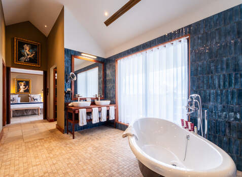 https://img.hotelissima.com/medias/47430-x1920/_.jpg