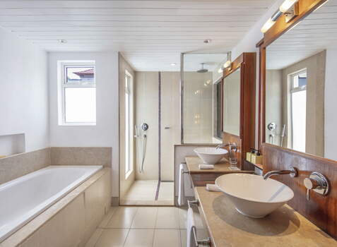 https://img.hotelissima.com/medias/47807-x1920/_.jpg