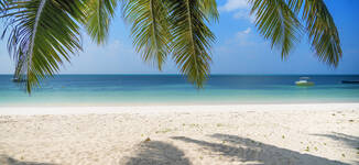 VDM_Beach-Surrounding_3-Grande.jpg