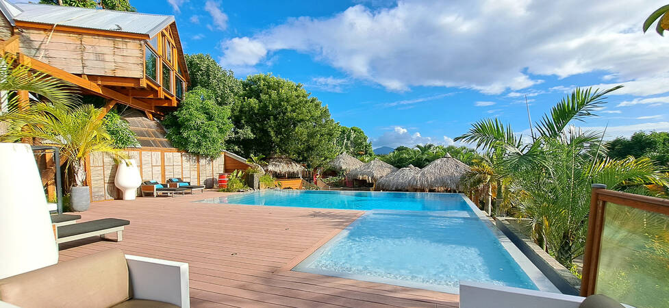 https://img.hotelissima.com/medias/48956-x1920/_.jpg
