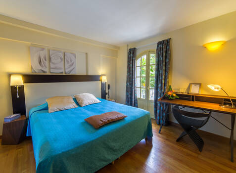 https://img.hotelissima.com/medias/49017-x1920/_.jpg