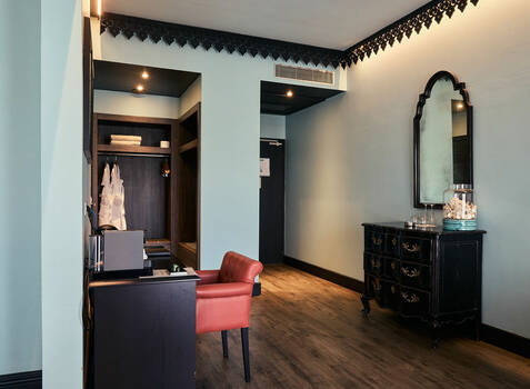 https://img.hotelissima.com/medias/49046-x1920/_.jpg