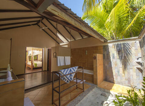 https://img.hotelissima.com/medias/49109-x1920/_.jpg