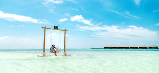 02%20-%20CCN%20MODEL%20RELEASE%20GUEST%20PHOTOS%20-%20MAD%20-%202-Petite%20vignette.jpg