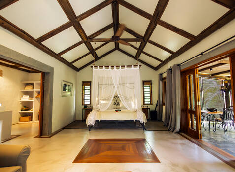 https://img.hotelissima.com/medias/49265-x1920/_.jpg