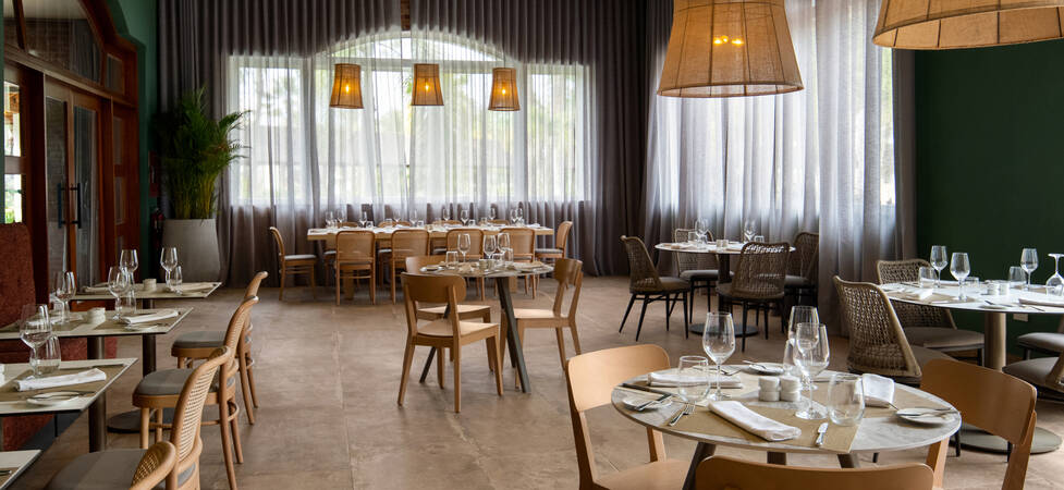 https://img.hotelissima.com/medias/49381-x1920/_.jpg