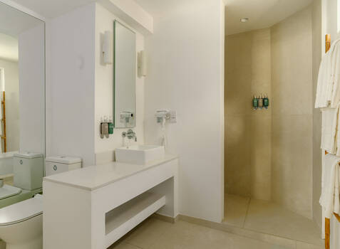 https://img.hotelissima.com/medias/49453-x1920/_.jpg