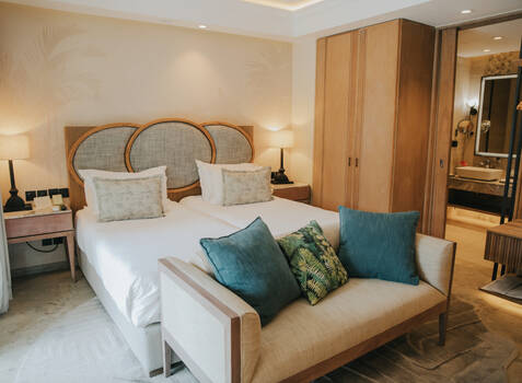 https://img.hotelissima.com/medias/49514-x1920/_.jpg
