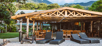 AUGERINE%20GUESTHOUSE-Sun%20Loungers-2-Petite%20vignette.jpg