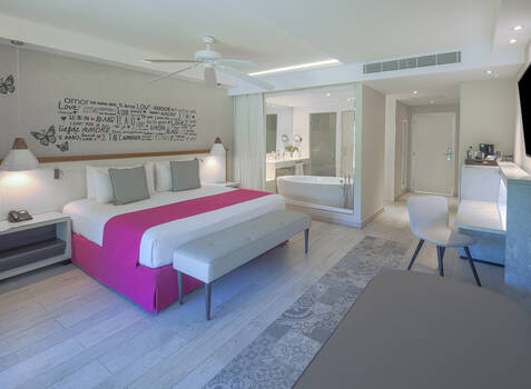 https://img.hotelissima.com/medias/49825-x1920/_.jpg