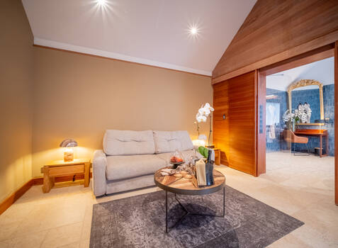 https://img.hotelissima.com/medias/49836-x1920/_.jpg