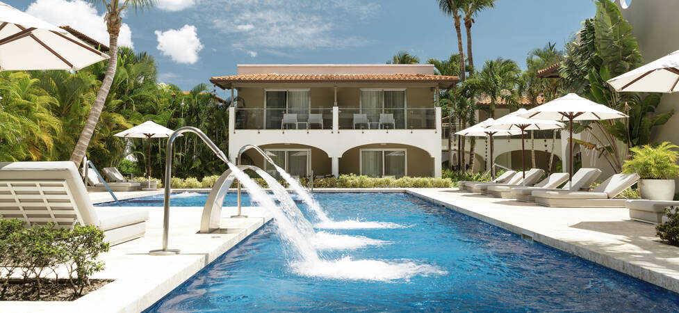 https://img.hotelissima.com/medias/49896-x1920/_.jpg