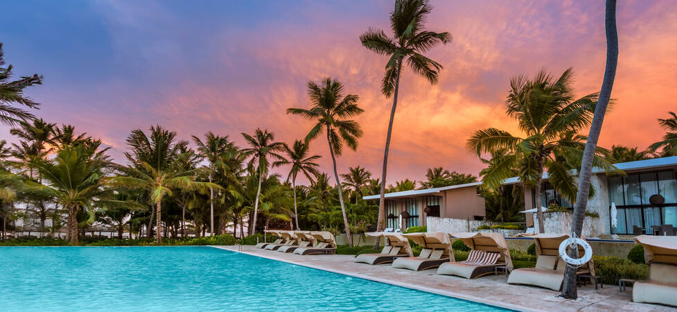 https://img.hotelissima.com/medias/49917-x1920/_.jpg