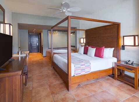 https://img.hotelissima.com/medias/49941-x1920/_.jpg