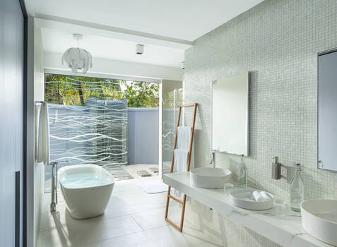 https://img.hotelissima.com/medias/50002-x1920/_.jpg