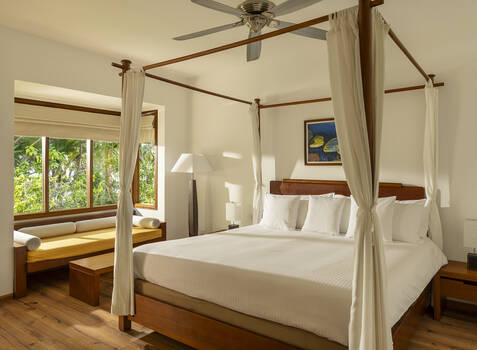 https://img.hotelissima.com/medias/50017-x1920/_.jpg