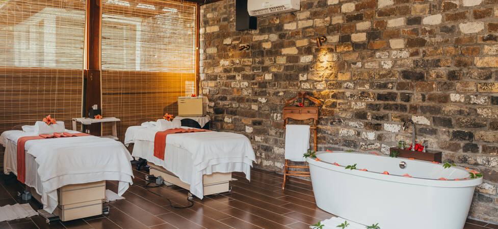 https://img.hotelissima.com/medias/50093-x1920/_.jpg