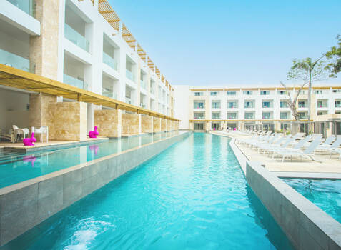 https://img.hotelissima.com/medias/50138-x1920/_.jpg