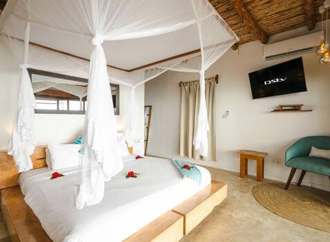 https://img.hotelissima.com/medias/50256-x1920/_.jpg