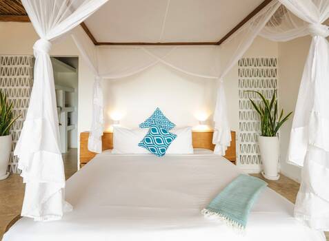 https://img.hotelissima.com/medias/50259-x1920/_.jpg