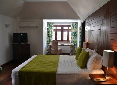 https://img.hotelissima.com/medias/50498-x1920/_.jpg