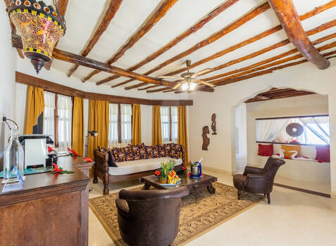 https://img.hotelissima.com/medias/50654-x1920/_.jpg