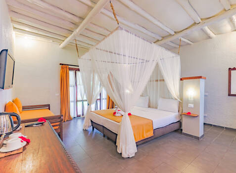 https://img.hotelissima.com/medias/50661-x1920/_.jpg