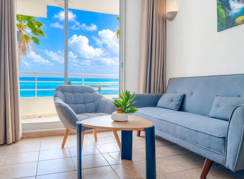 https://img.hotelissima.com/medias/50679-x1920/_.jpg