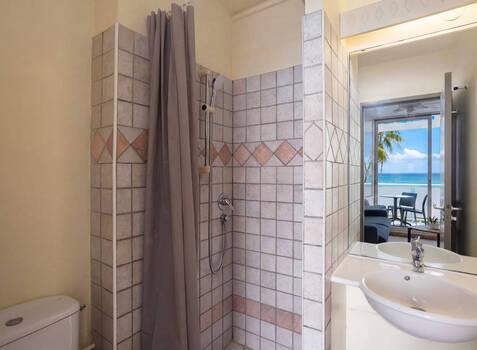 https://img.hotelissima.com/medias/50681-x1920/_.jpg