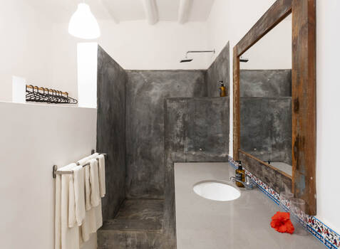 https://img.hotelissima.com/medias/50715-x1920/_.jpg