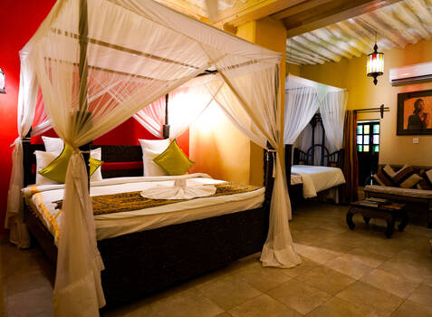 https://img.hotelissima.com/medias/50797-x1920/_.jpg