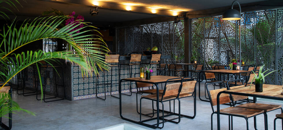 https://img.hotelissima.com/medias/50815-x1920/_.jpg