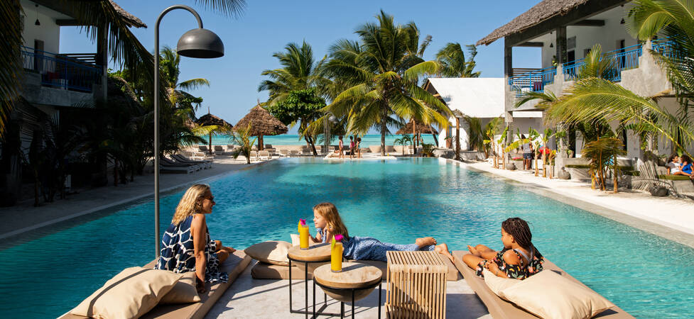 https://img.hotelissima.com/medias/50818-x1920/_.jpg