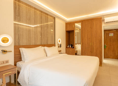 https://img.hotelissima.com/medias/50845-x1920/_.jpg