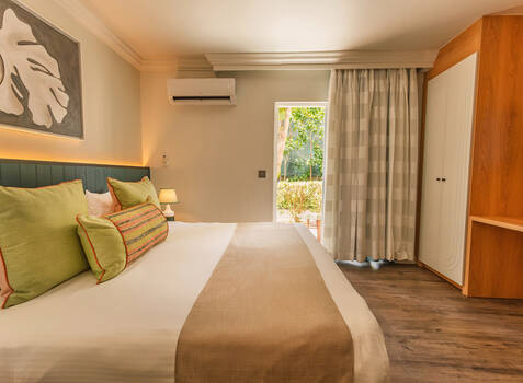 https://img.hotelissima.com/medias/50949-x1920/_.jpg