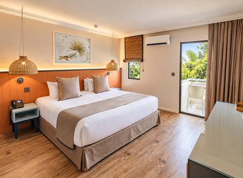 https://img.hotelissima.com/medias/50955-x1920/_.jpg
